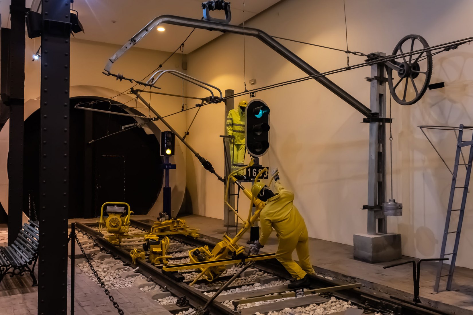 Permanent exhibition. The Railway Museum in Open House Madrid 2018. Photograph by Judit Otero / METALOCUS