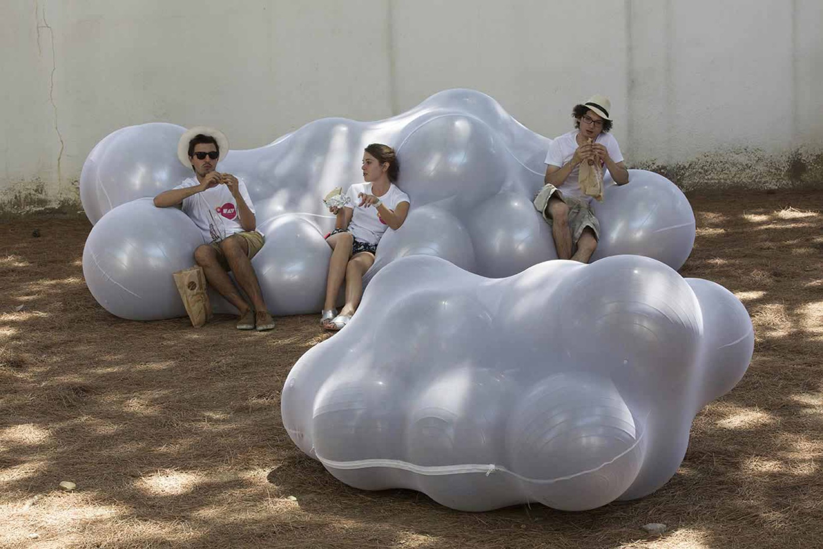 Festival des Architectures Vives 2014 in La Grande Motte. Photography © Paul Kozlowski. 