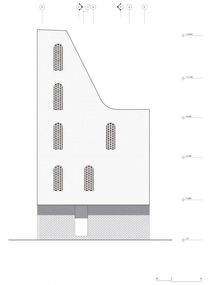 East elevation. Five story house by stpmj.