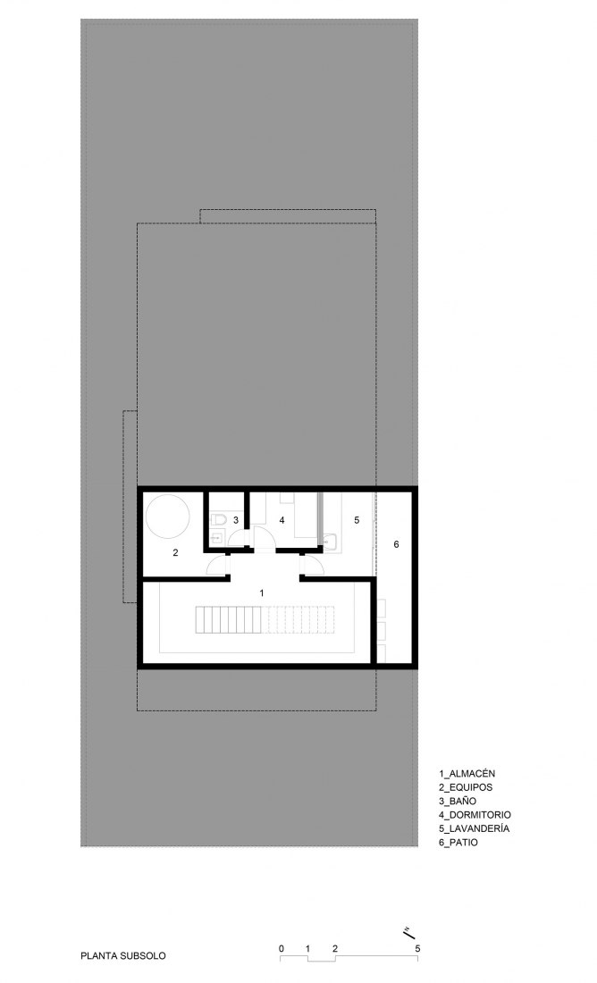 Plano de planta sótano. Casa Bento por FCstudio. 