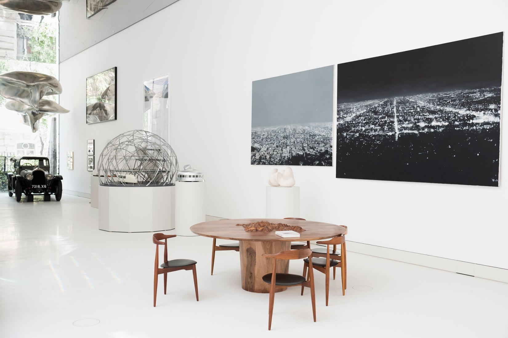 Interior view of Norman Foster Foundation, with the car of Le Corbusier in the background. Photograph © Guillermo Rodríguez. Courtesy of Norman Foster Foundation