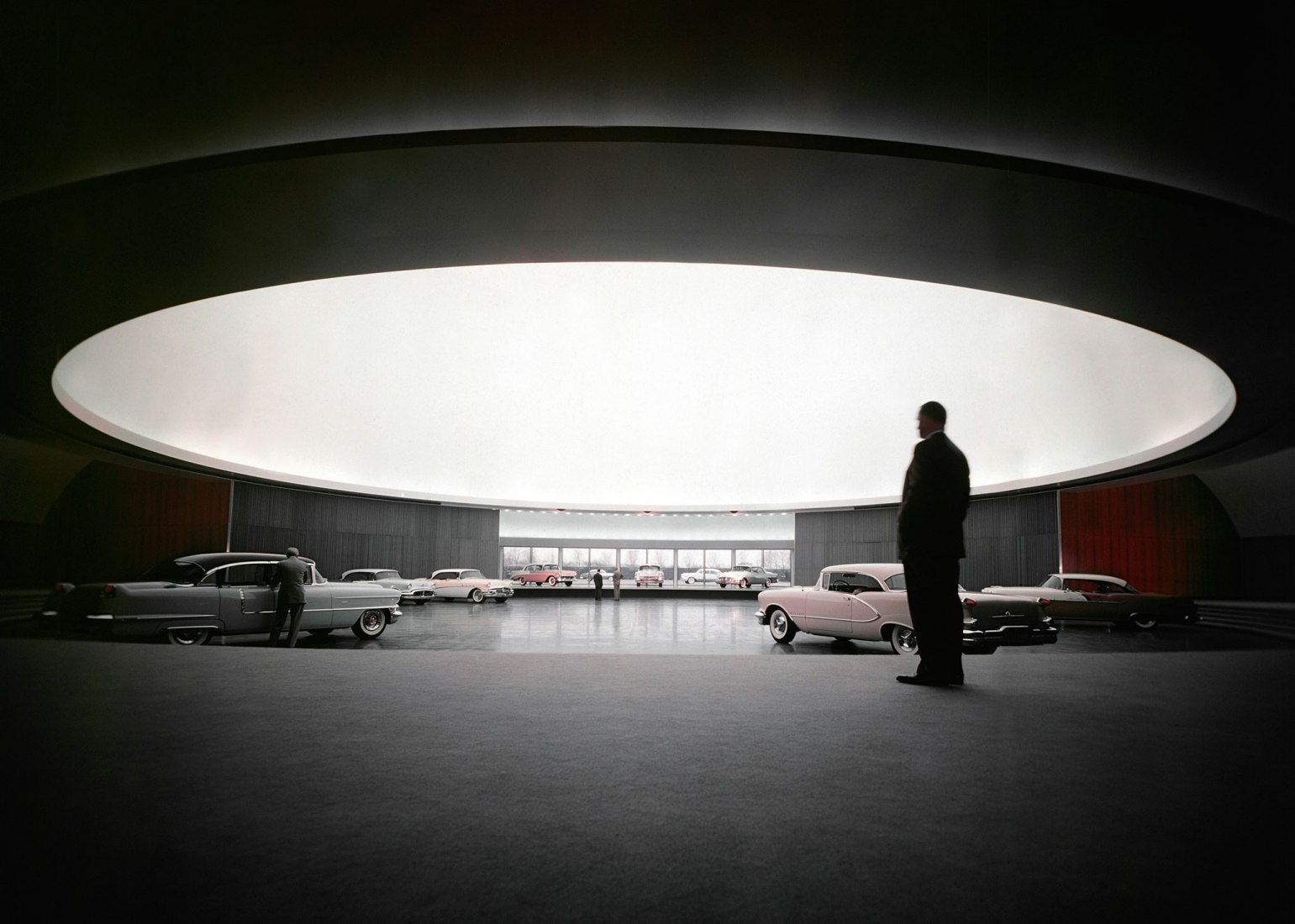 Ezra Stoller. Centro Tecnológico de General Motors (General Motors Technical Center), 1956. Fotografía por General Motors.