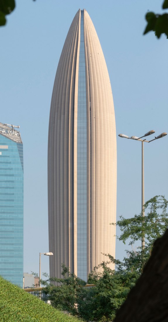 Headquarters of the National Bank of Kuwait by Foster + Partners. Photograph by Nigel Young.