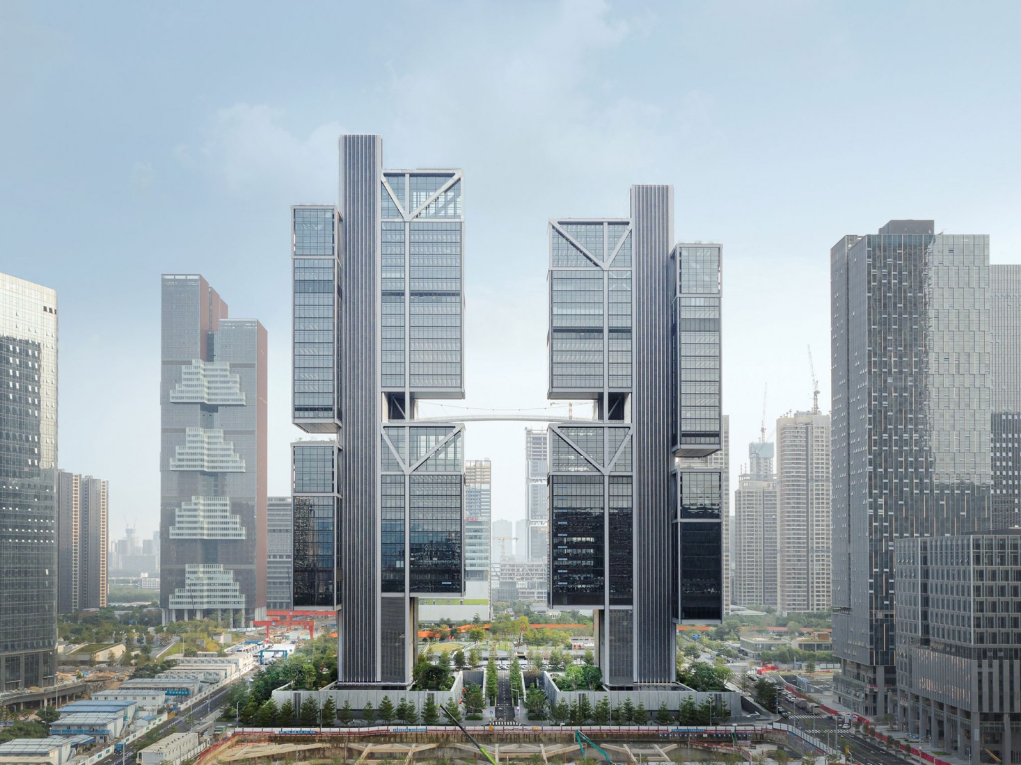 Rascacielos de DJI Sky City por Foster + Partners. Fotografía por Fangfang Tian