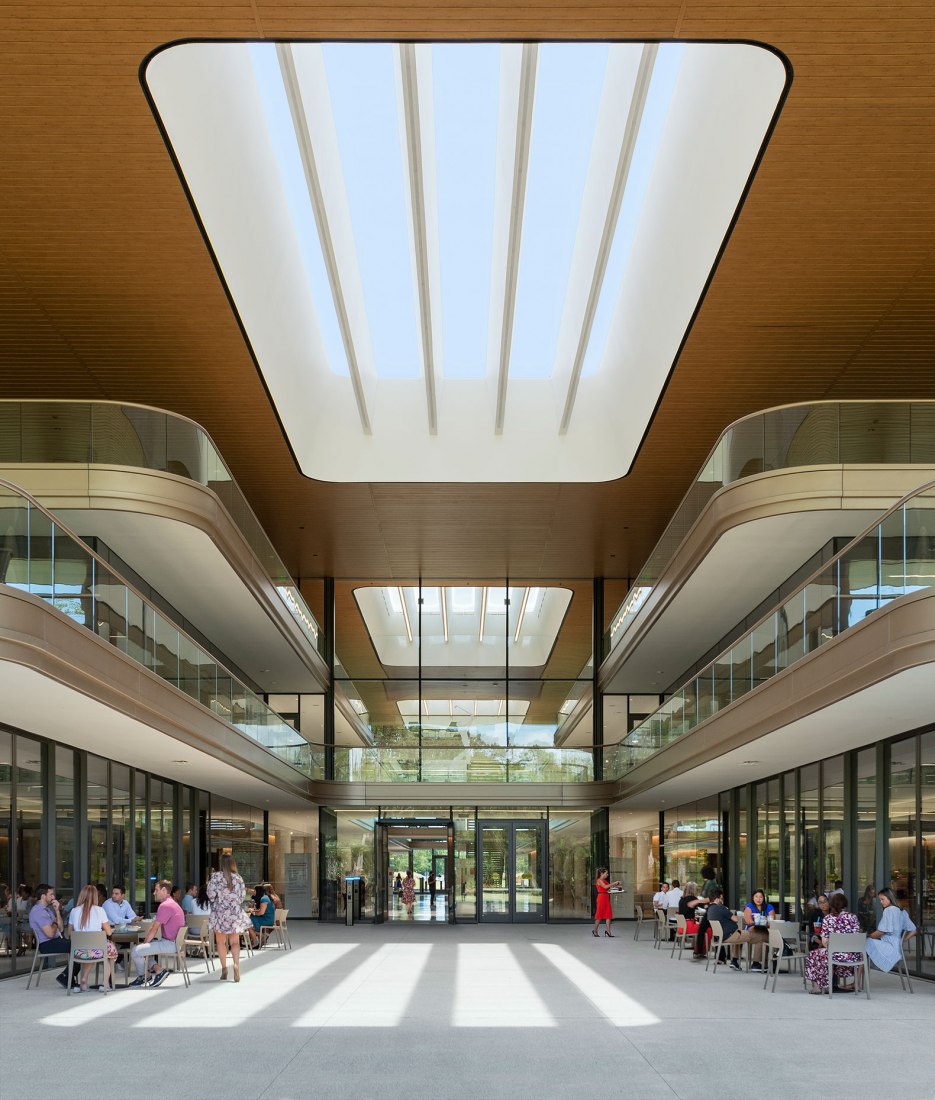 The new Global Home of the PGA TOUR by Foster + Partners. Photograph by Chuck Choi.