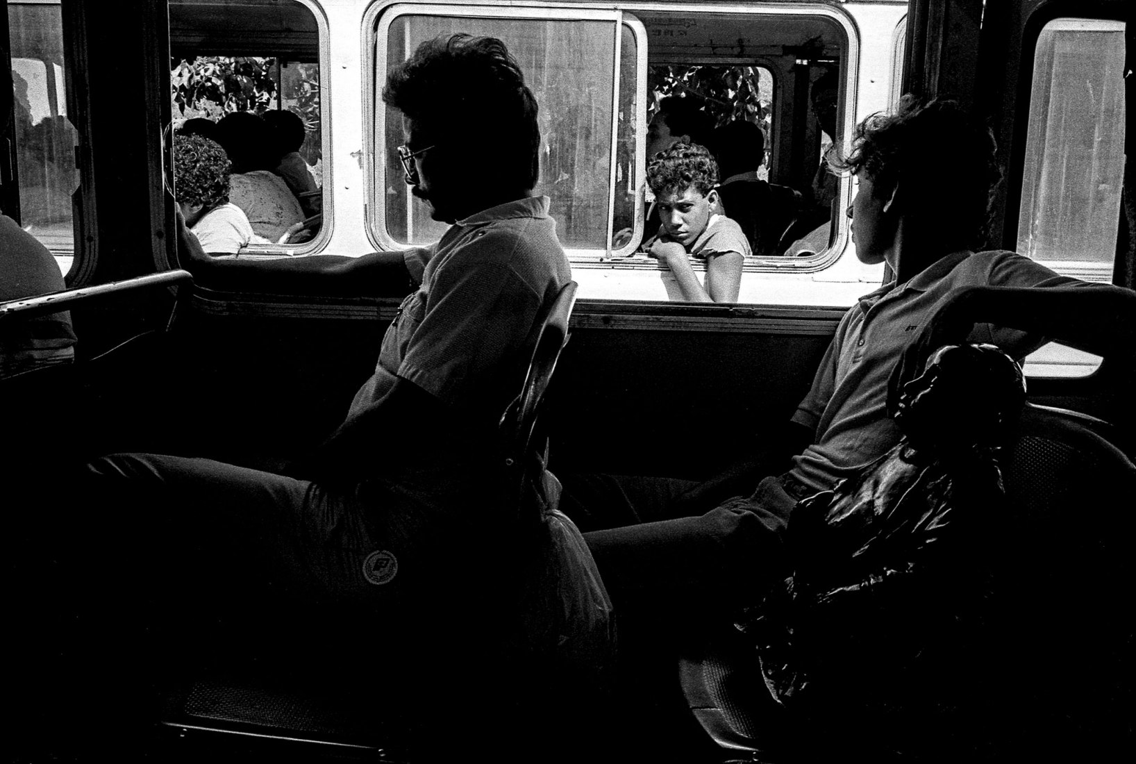 Caracas, 1990. Fotos desde el auto por Ricardo Jiménez. Fotografía © Ricardo Jiménez