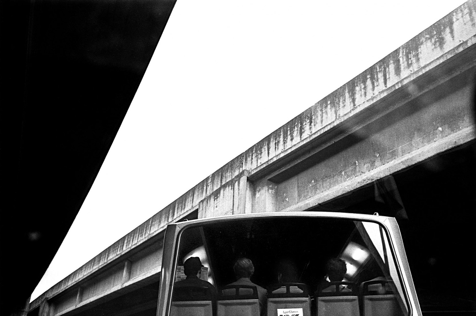 Una gira mágica y misteriosa. Fotos desde el auto por Ricardo Jiménez. Fotografía © Ricardo Jiménez