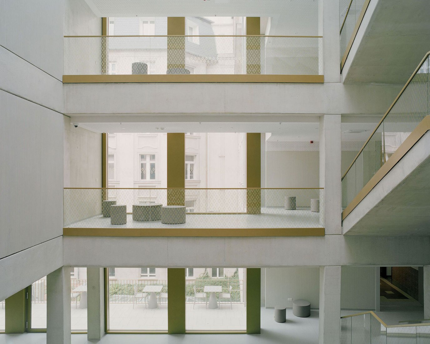 Faculty of Health Sciences at the Semmelweis University by Studio Fragment Kft. Photograph by Balázs Danyi.