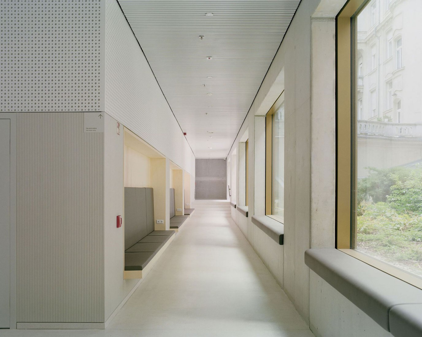 Faculty of Health Sciences at the Semmelweis University by Studio Fragment Kft. Photograph by Balázs Danyi.