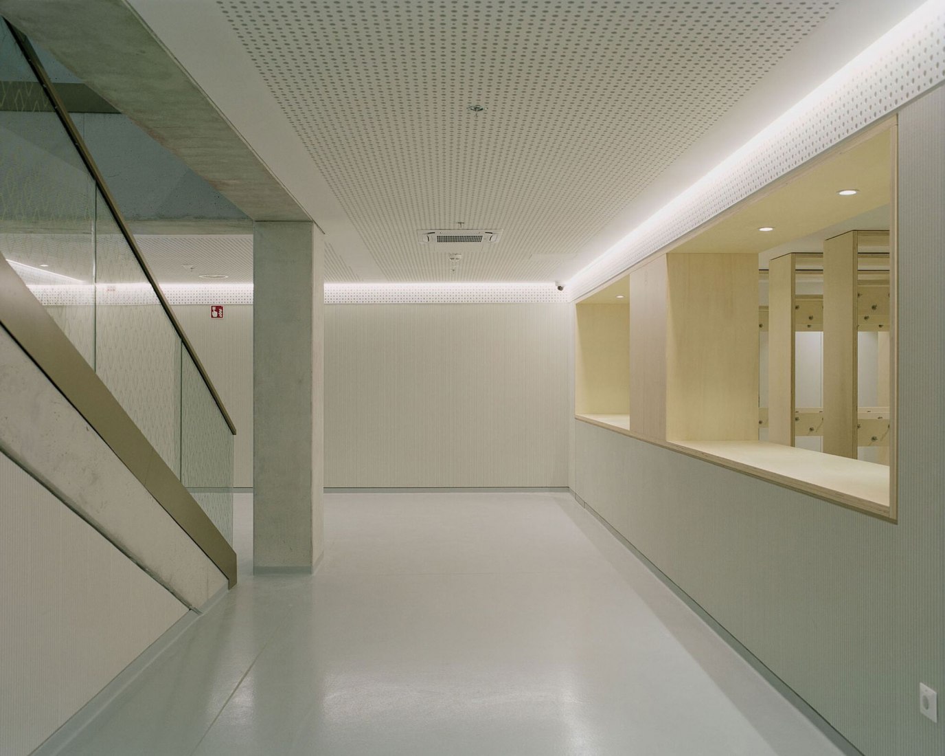 Faculty of Health Sciences at the Semmelweis University by Studio Fragment Kft. Photograph by Balázs Danyi.