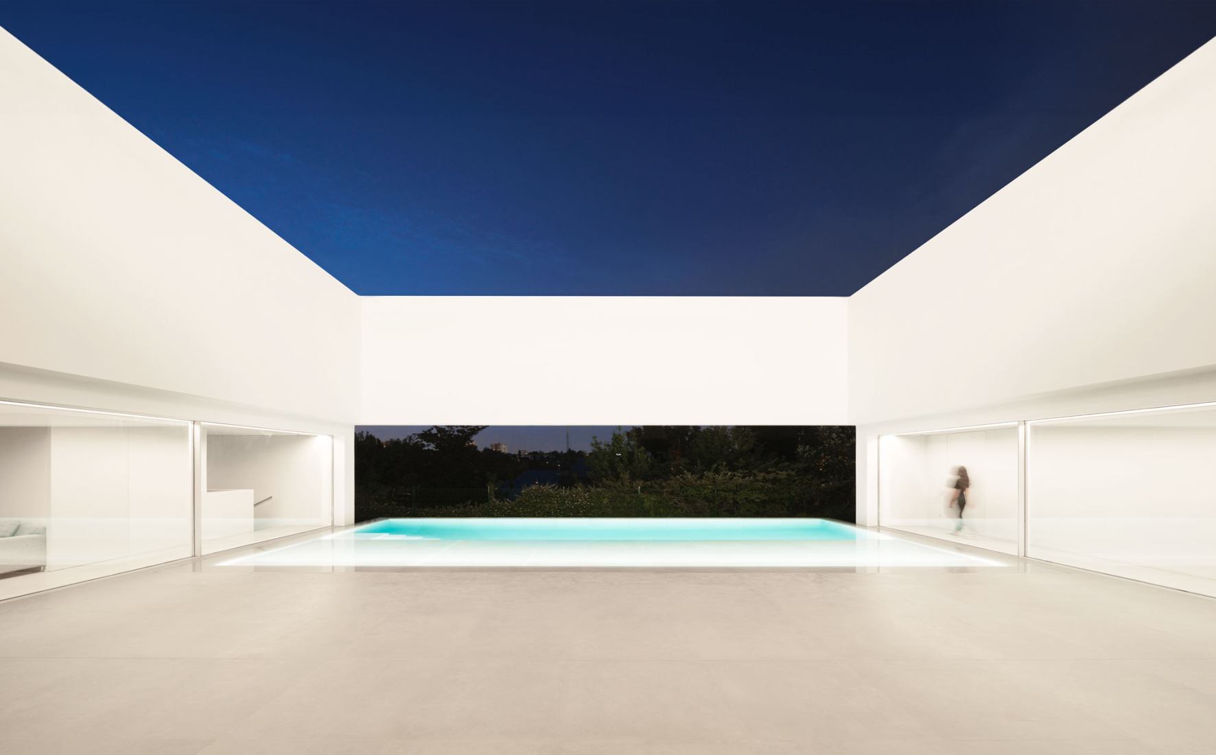 Casa Compluvium por Fran Silvestre Arquitectos. Fotografía por Jesús Orrico.