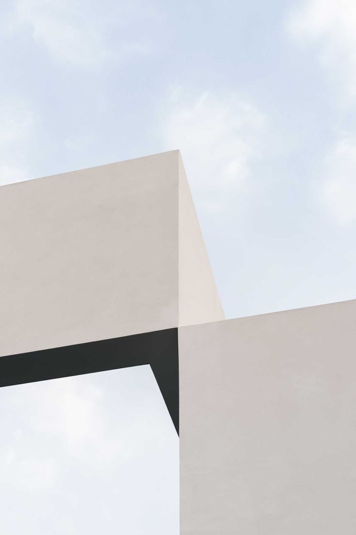Casa Compluvium por Fran Silvestre Arquitectos. Fotografía por Jesús Orrico.
