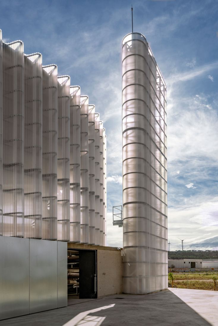 DH Ecoenergy Plant #1 by FRPO Rodriguez y Oriol Arquitectos. Photograph by Luis Asín.