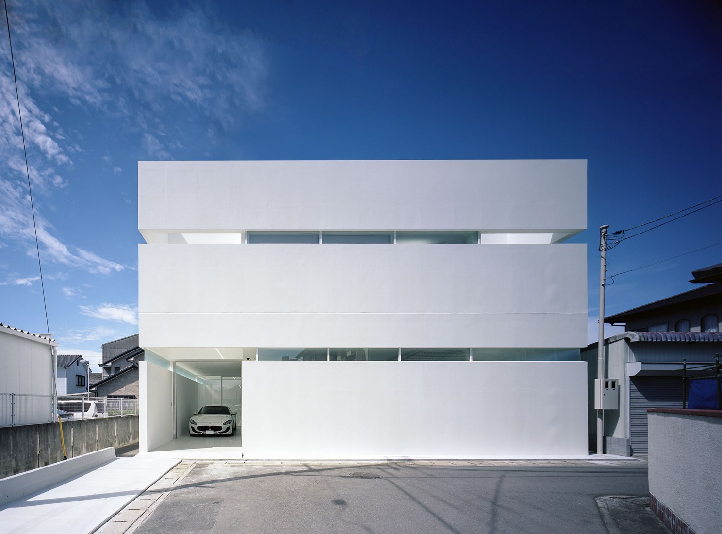 House in Takamatsu by Fujiwaramuro Architects. Photograph by Katsuya. Taira               
