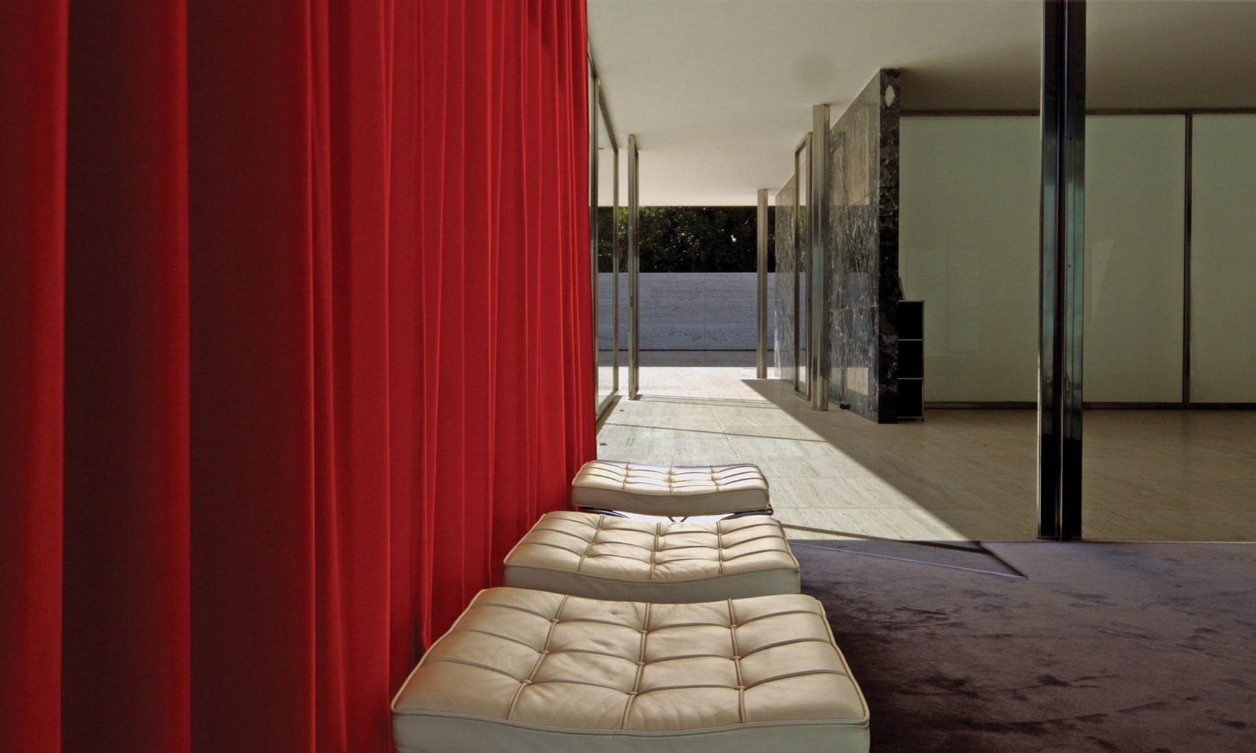 Lilly Reich, designer of Bauhaus modernity | METALOCUS