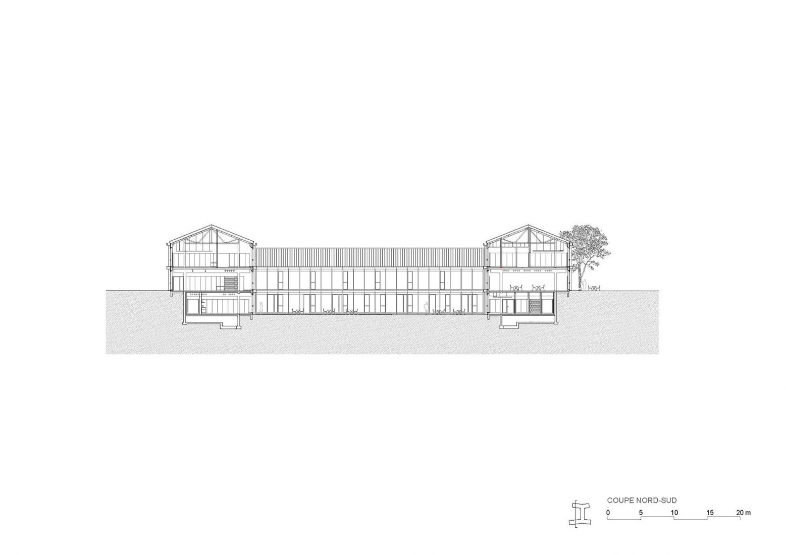 Sección Norte-Sur. Talleres socioeducativos para personas con discapacidad de la Fundación l'Espérance por FWG Architects.