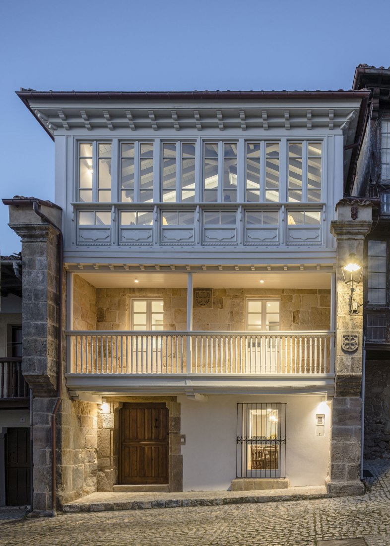 Comillas House by GarciaGerman Arquitectos. Photograph by Imagen Subliminal