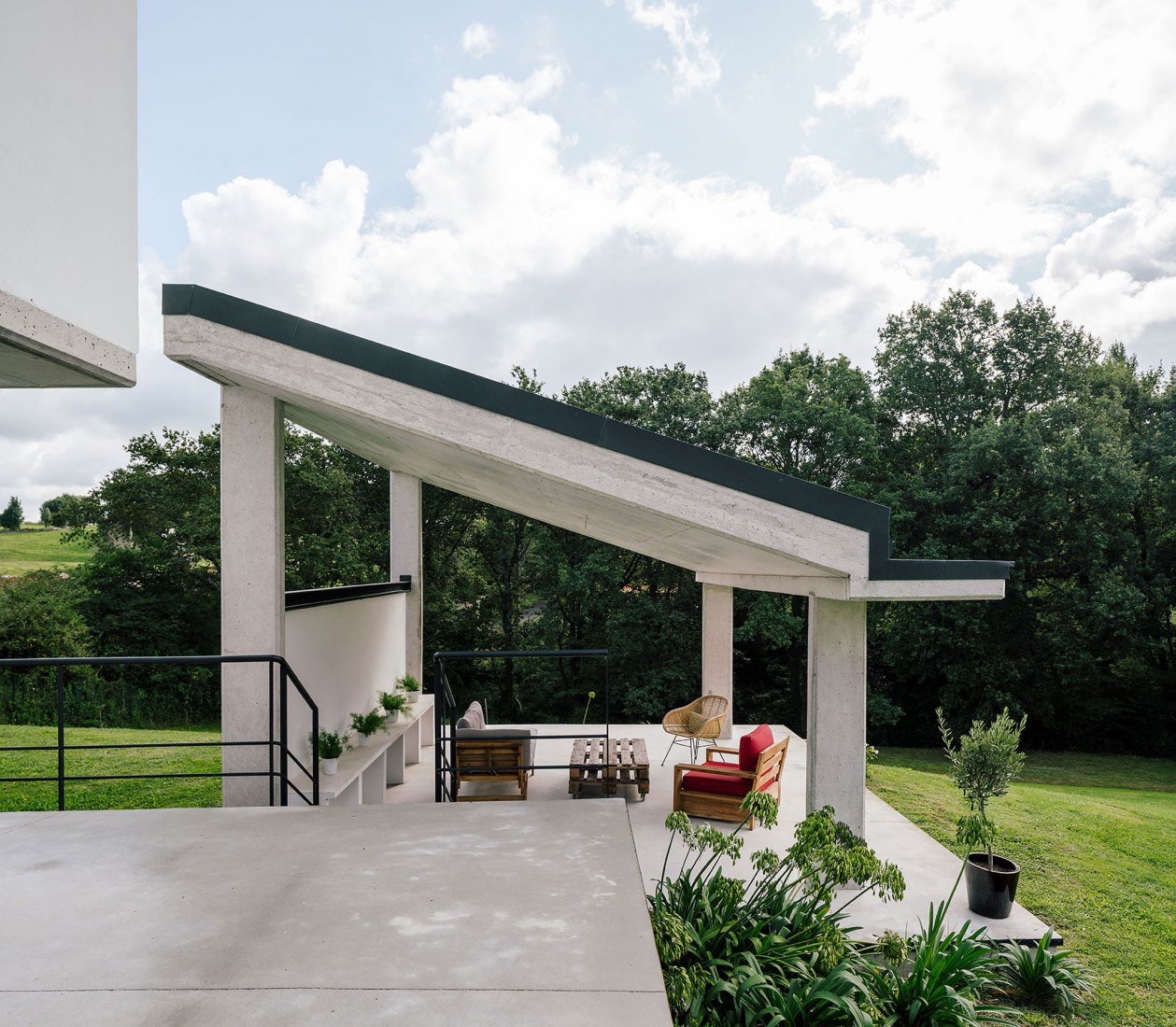 Anaz House by GarciaGerman Architects. Photograph by Imagen Subliminal (Miguel de Guzmán + Rocío Romero)