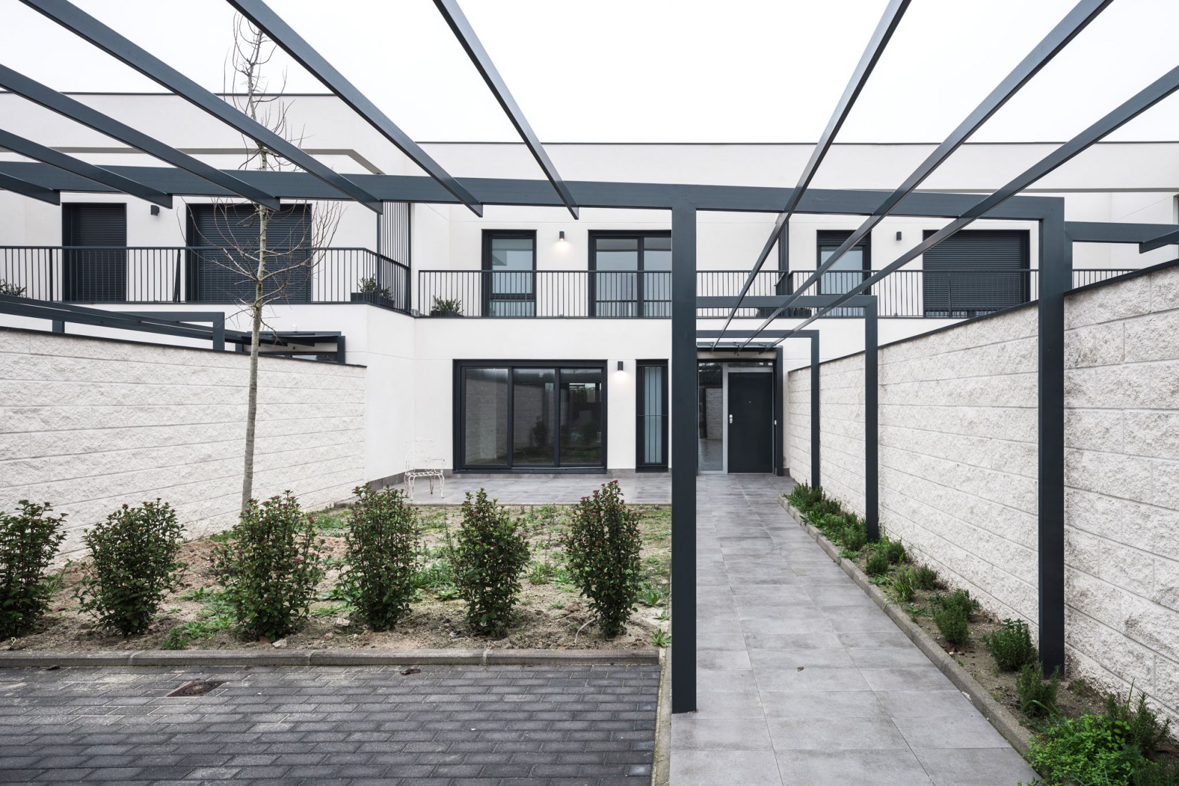 Vallecas Patio Houses by Garciagerman arquitectos. Photograph by Imagen Subliminal