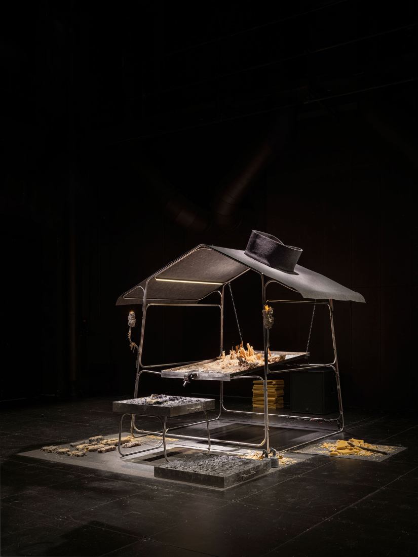 “Ruines” by Giona Bierens De Haan. Photograph by Dylan Perrenoud.
