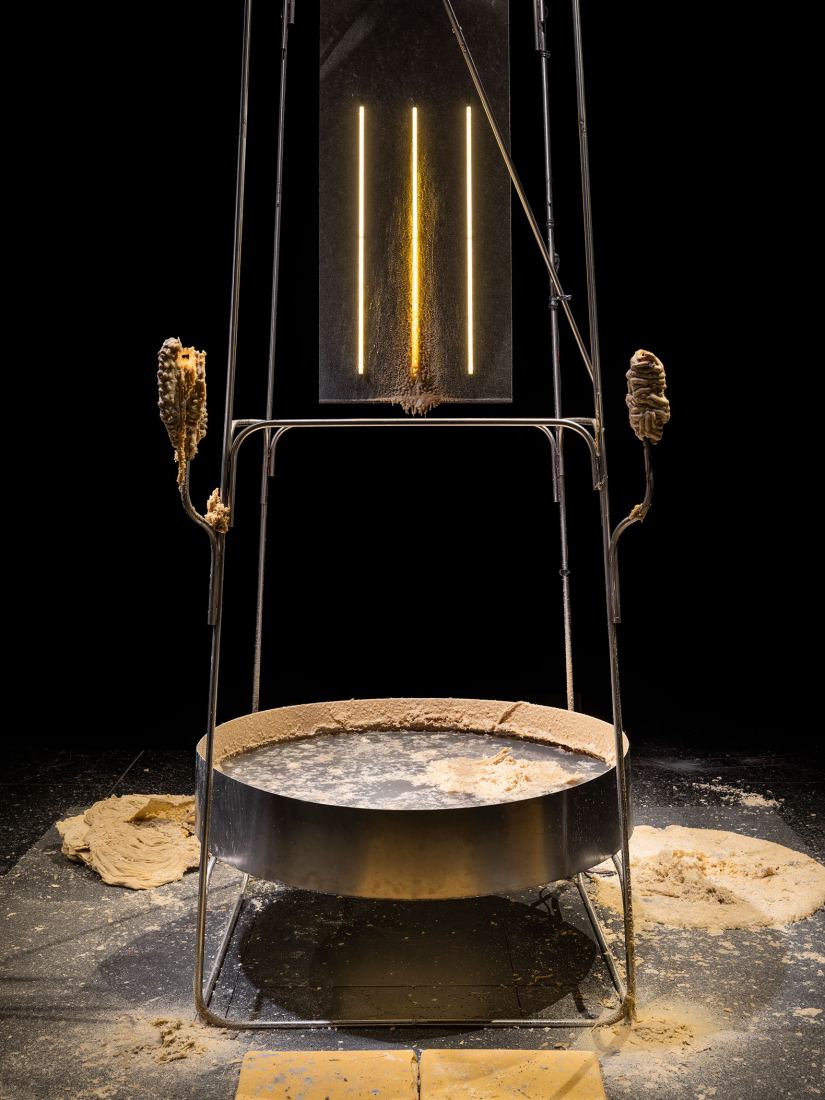 “Ruines” by Giona Bierens De Haan. Photograph by Dylan Perrenoud.