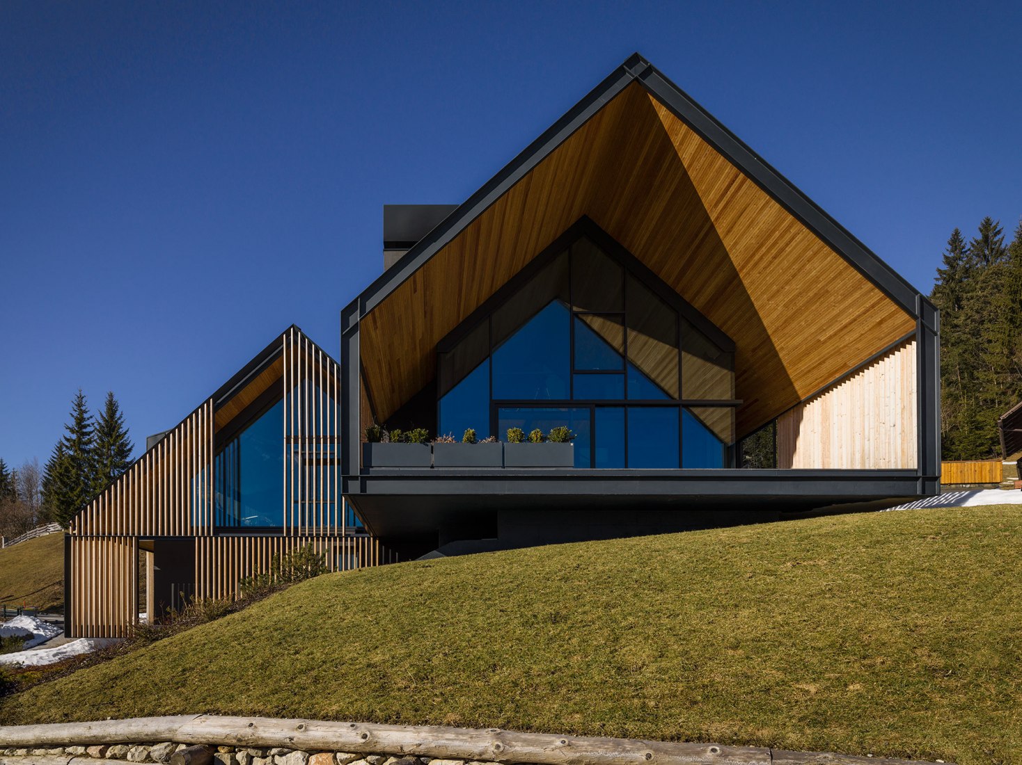 Z House by GEZA. Photograph by Gianni Antoniali.