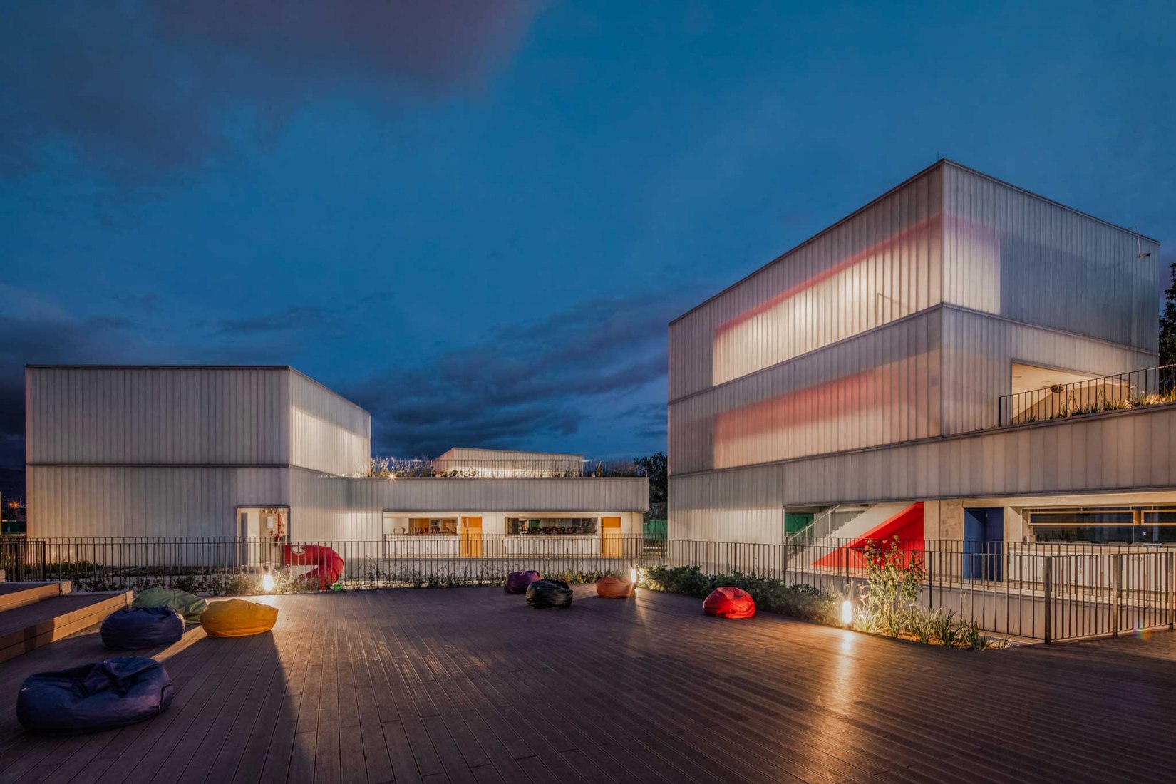 Renovation and extension of the helvetia school by El Equipo Mazzanti. Photograph by Alejandro Arango