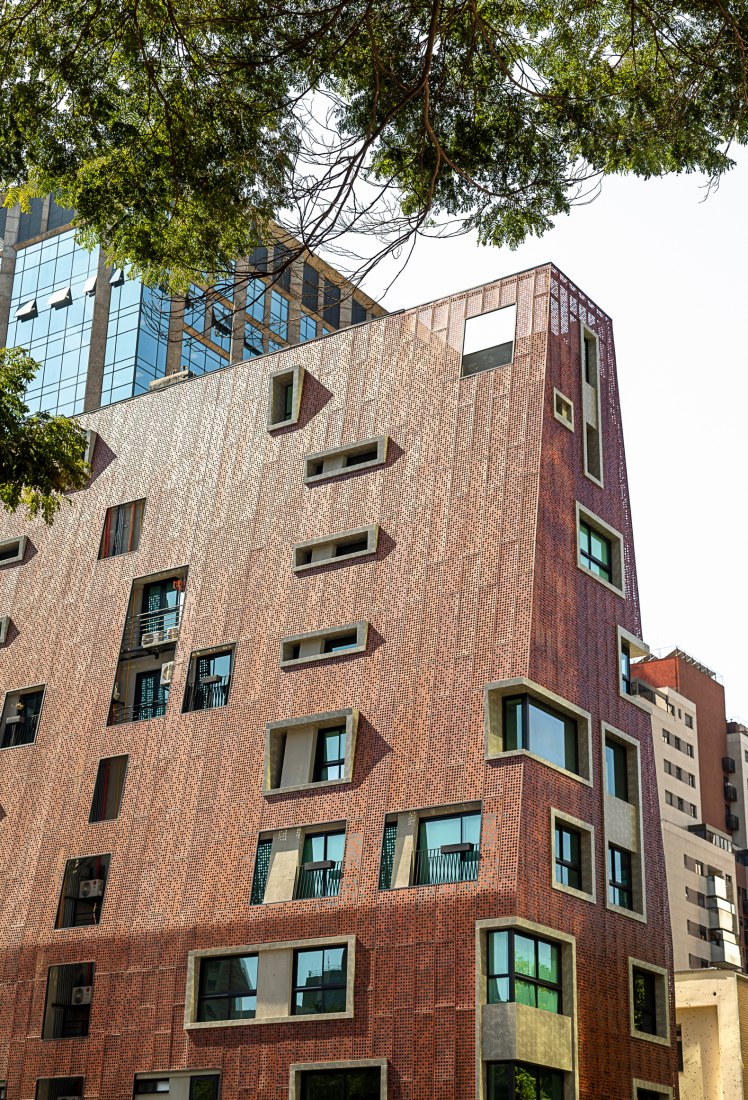 Casamirador Savassi por Gisele Borges Arquitetura. Fotografía por Juliana Berzoini