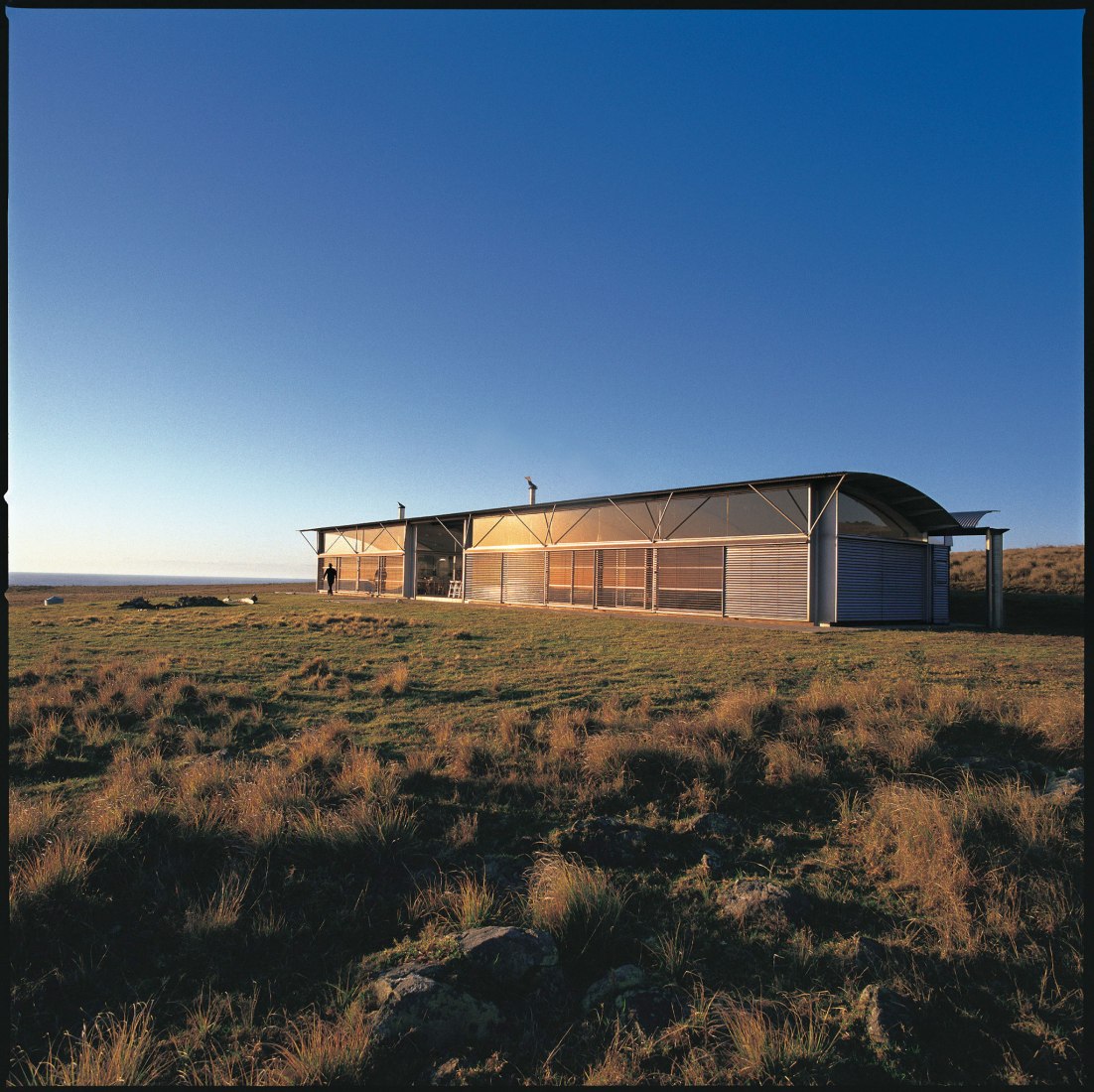Casa Mange, Bingie Bingie Sth NSW por Glenn Murcutt. Fotografía por AnthonyBrowell
