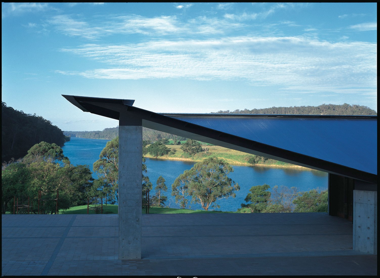 Centro Boyd, Riversdale Sth Coast NSW por Glenn Murcutt. Fotografía por AnthonyBrowell