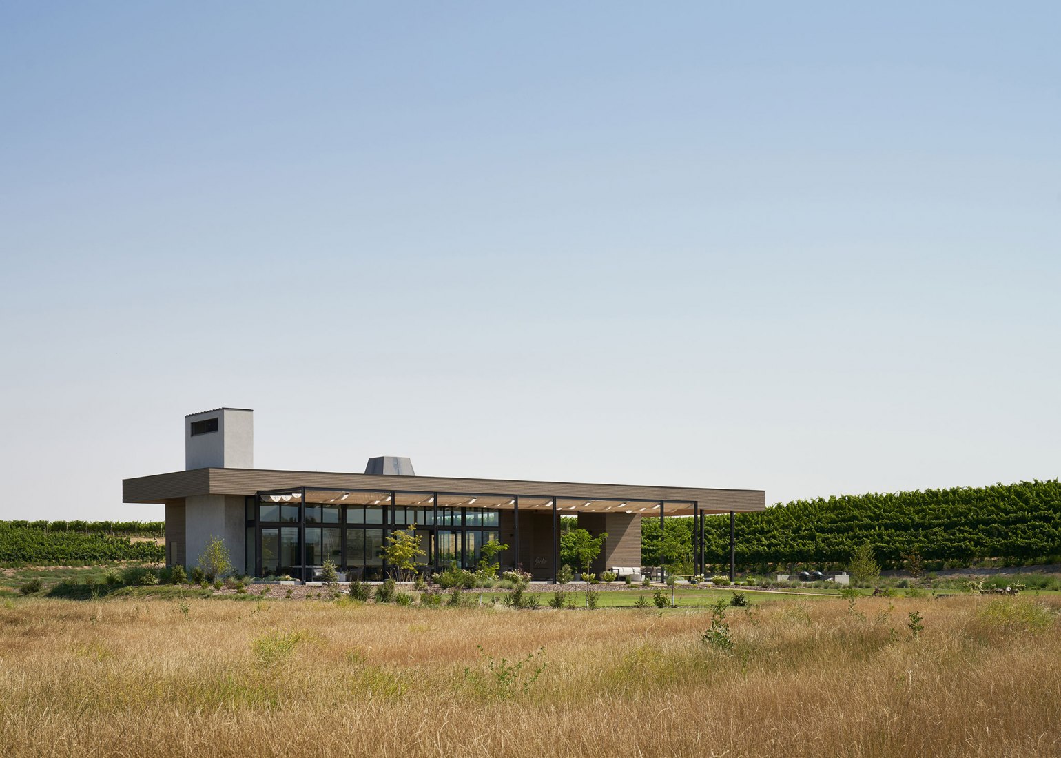 Alton Wines por GO'C. Fotografía por Kevin Scott.