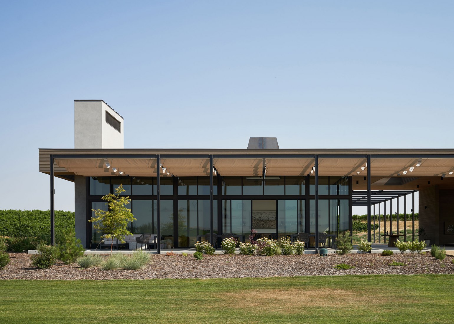 Alton Wines por GO'C. Fotografía por Kevin Scott.