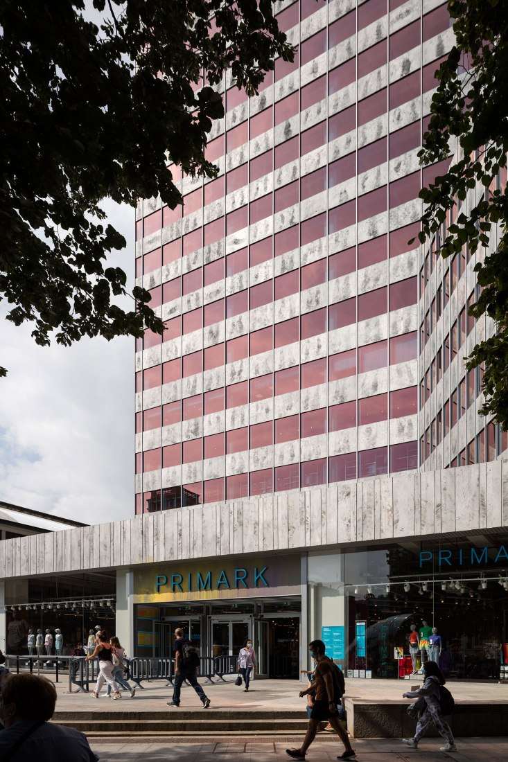 Reforma de la Torre Bizkaia por Gonzalo Carro. Fotografía por Aitor Ortiz.