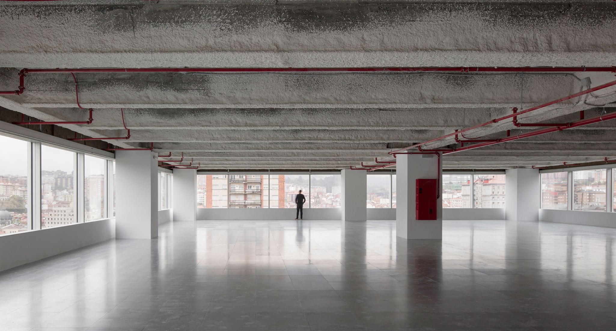 Reforma de la Torre Bizkaia por Gonzalo Carro. Fotografía por Aitor Ortiz.