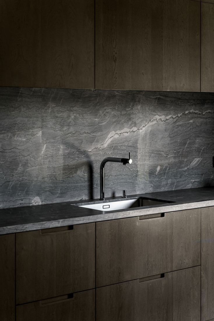 Cova Miradoiro in Caeira by Gramática Arquitectónica. Photograph by Andrés Fraga.