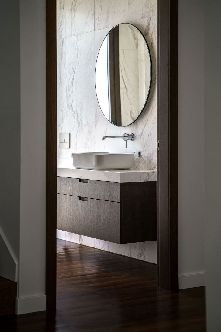 Cova Miradoiro in Caeira by Gramática Arquitectónica. Photograph by Andrés Fraga.