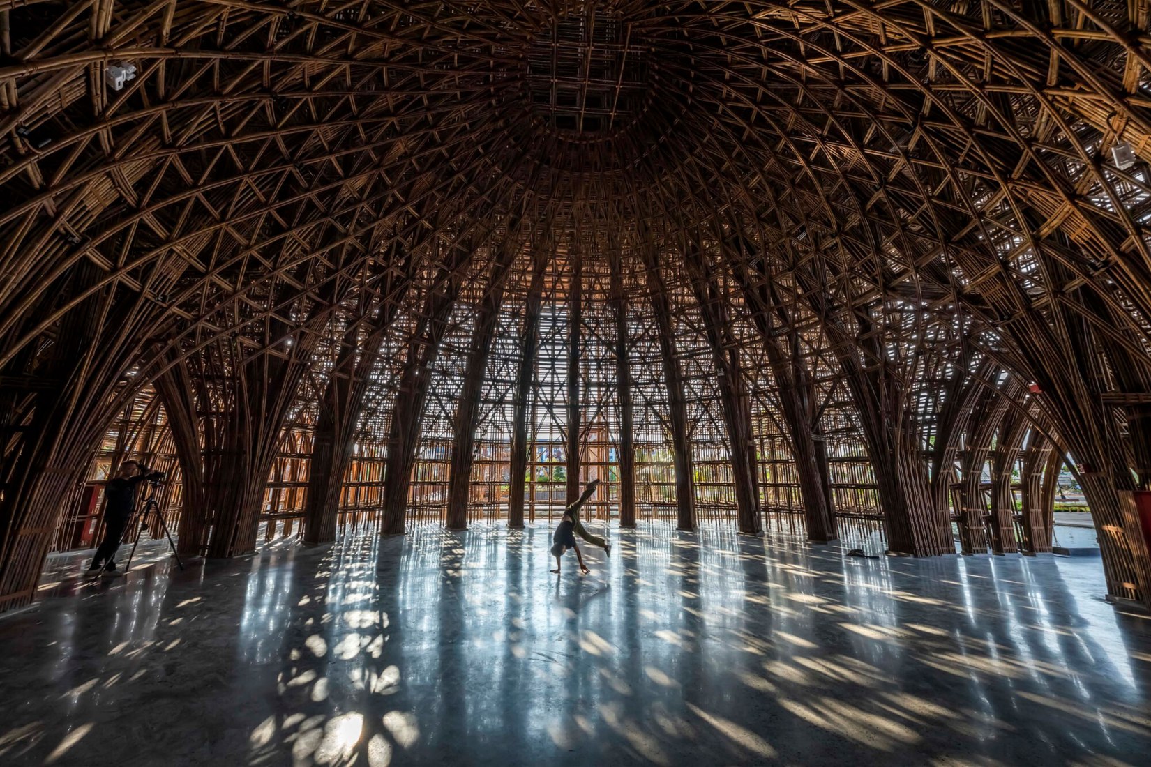 Grand World Phu Quoc Welcome Center por VTN Architects. Fotografía por Hiroyuki Oki.