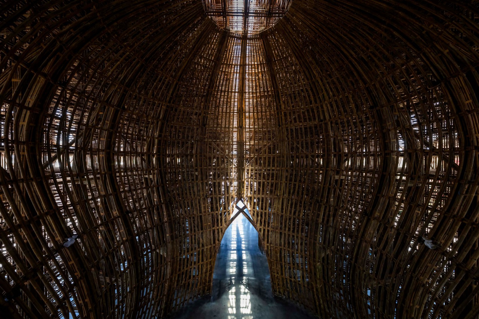 Grand World Phu Quoc Welcome Center por VTN Architects. Fotografía por Hiroyuki Oki.