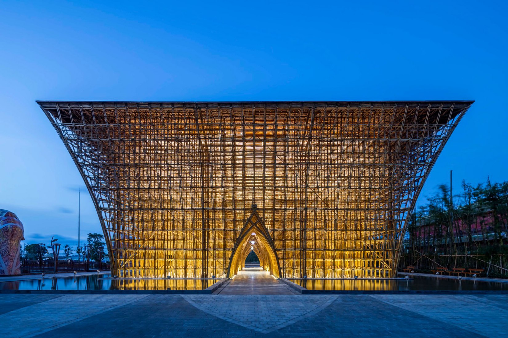 Grand World Phu Quoc Welcome Center por VTN Architects. Fotografía por Hiroyuki Oki.Grand World Phu Quoc Welcome Center por VTN Architects. Fotografía por Hiroyuki Oki.
