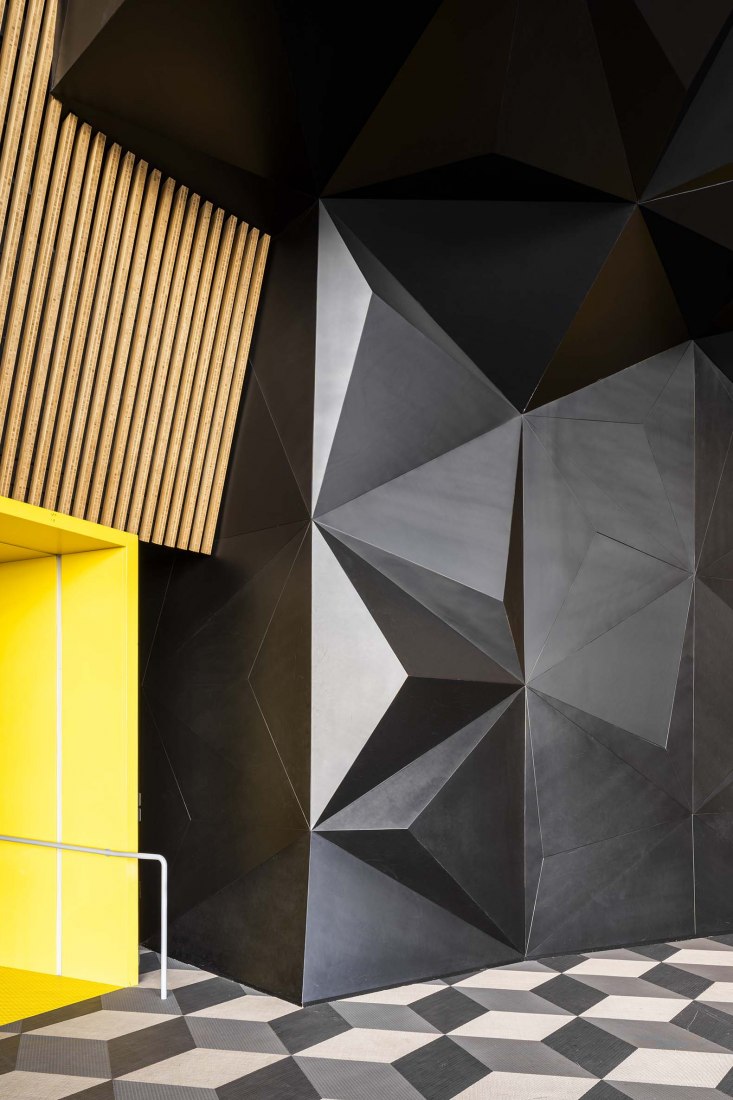 Tower Azca by Grupo GUBIA. Photograph by Javier Bravo