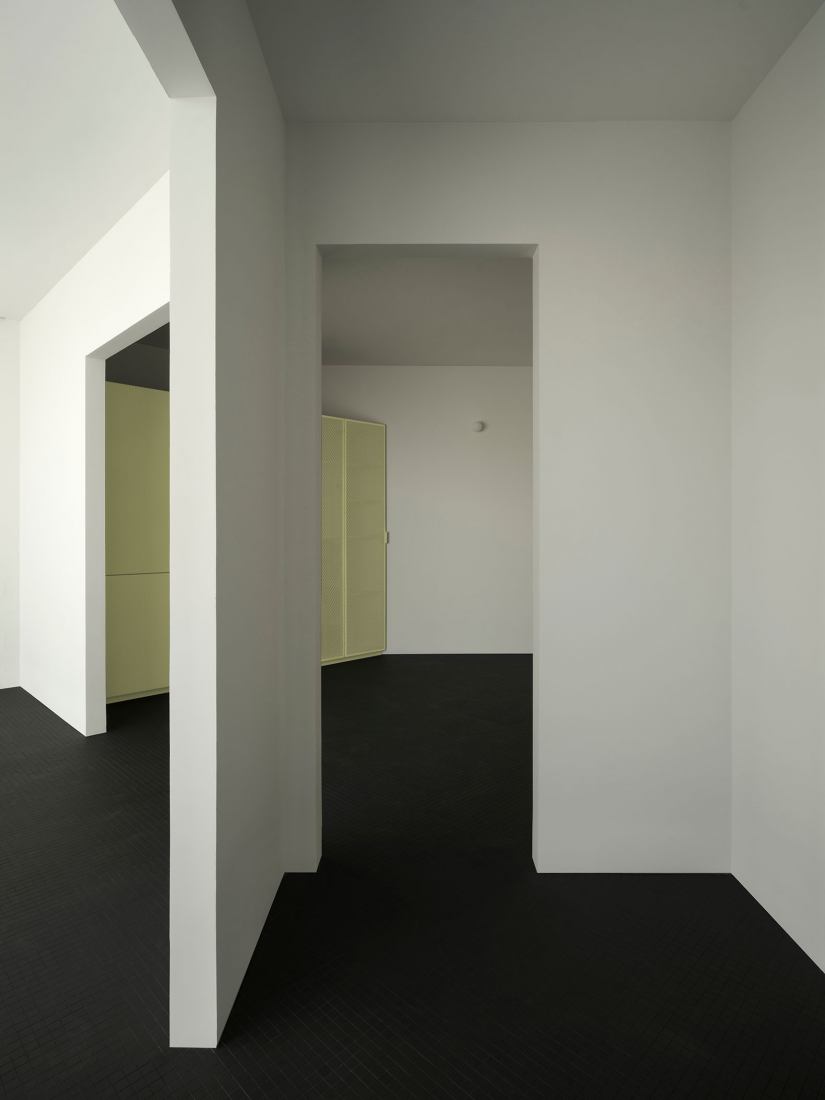 Gracia House by HANGHAR. Photograph by Luis Díaz Díaz