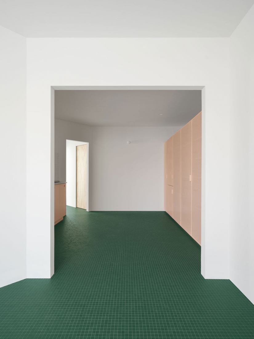 Gracia House by HANGHAR. Photograph by Luis Díaz Díaz