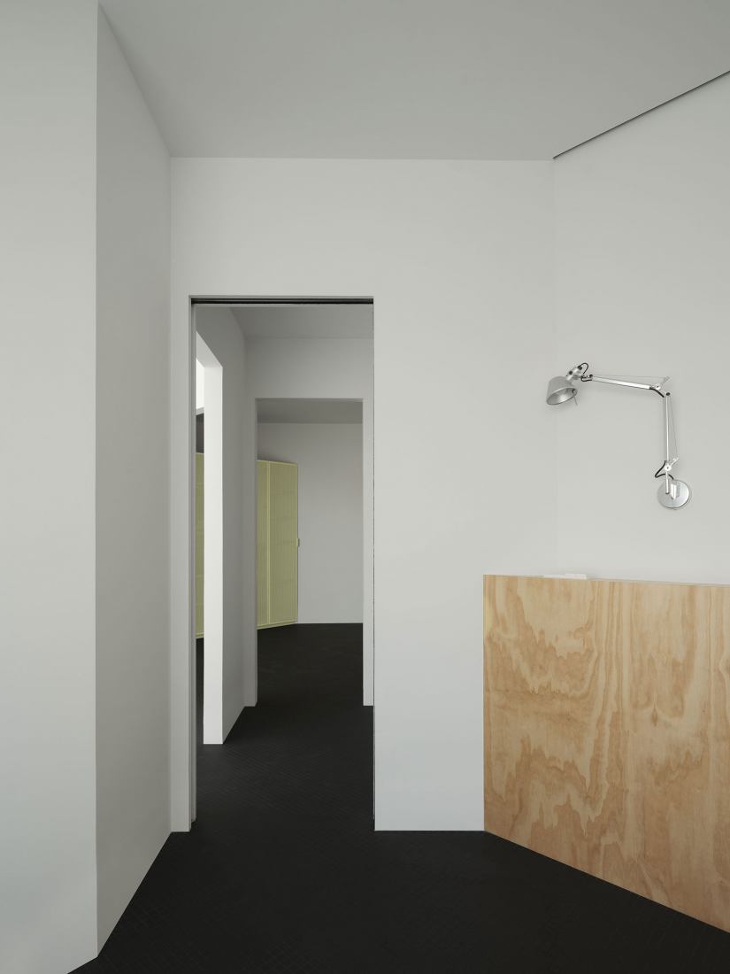 Gracia House by HANGHAR. Photograph by Luis Díaz Díaz