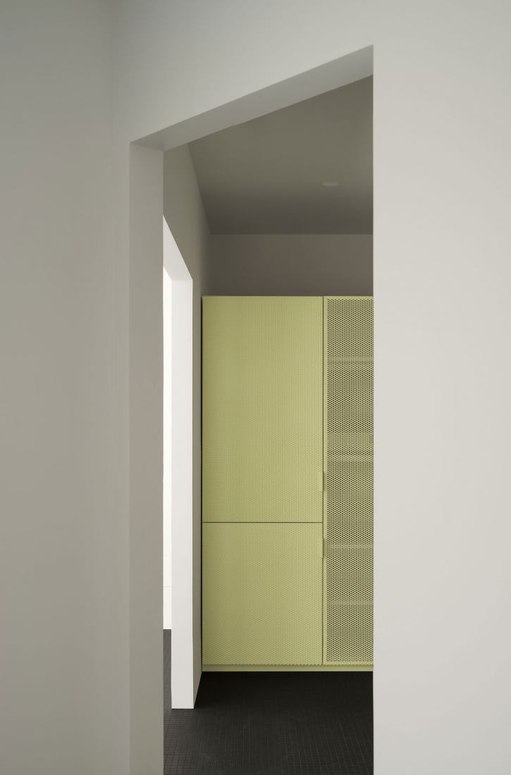 Gracia House by HANGHAR. Photograph by Luis Díaz Díaz