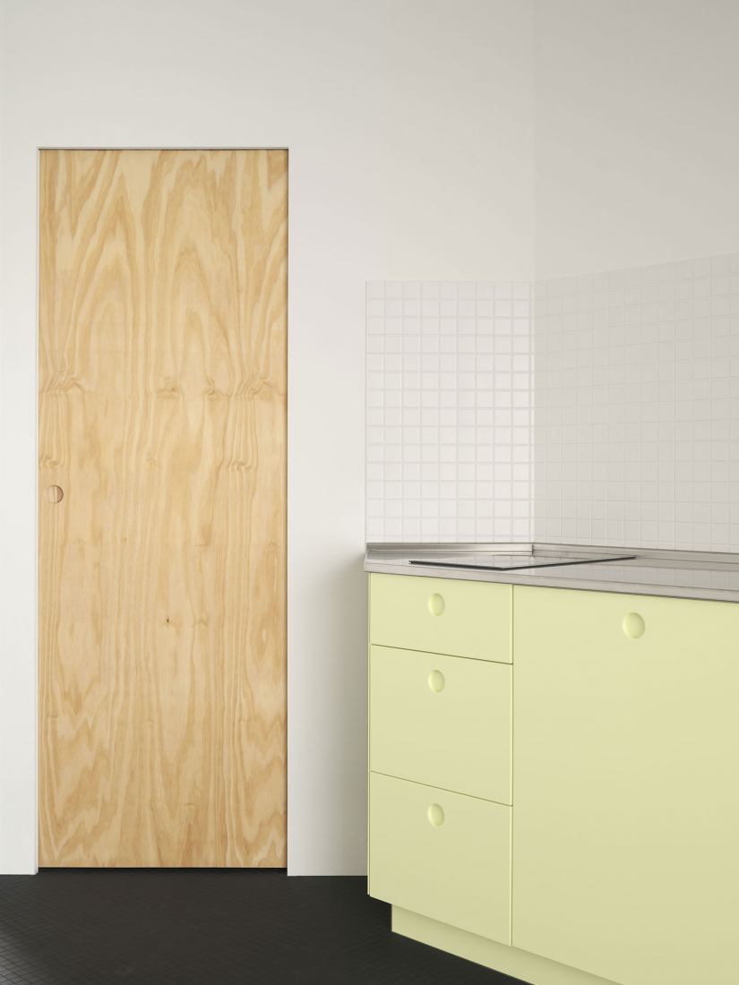 Gracia House by HANGHAR. Photograph by Luis Díaz Díaz
