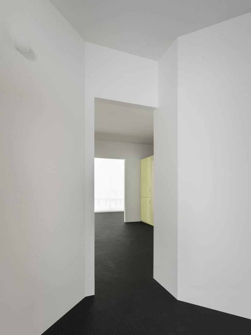 Gracia House by HANGHAR. Photograph by Luis Díaz Díaz