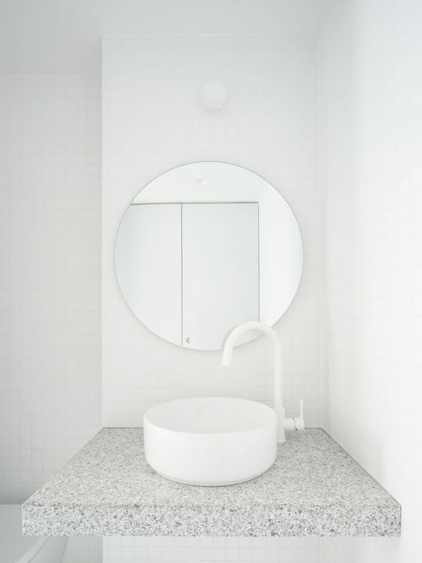 Gracia House by HANGHAR. Photograph by Luis Díaz Díaz