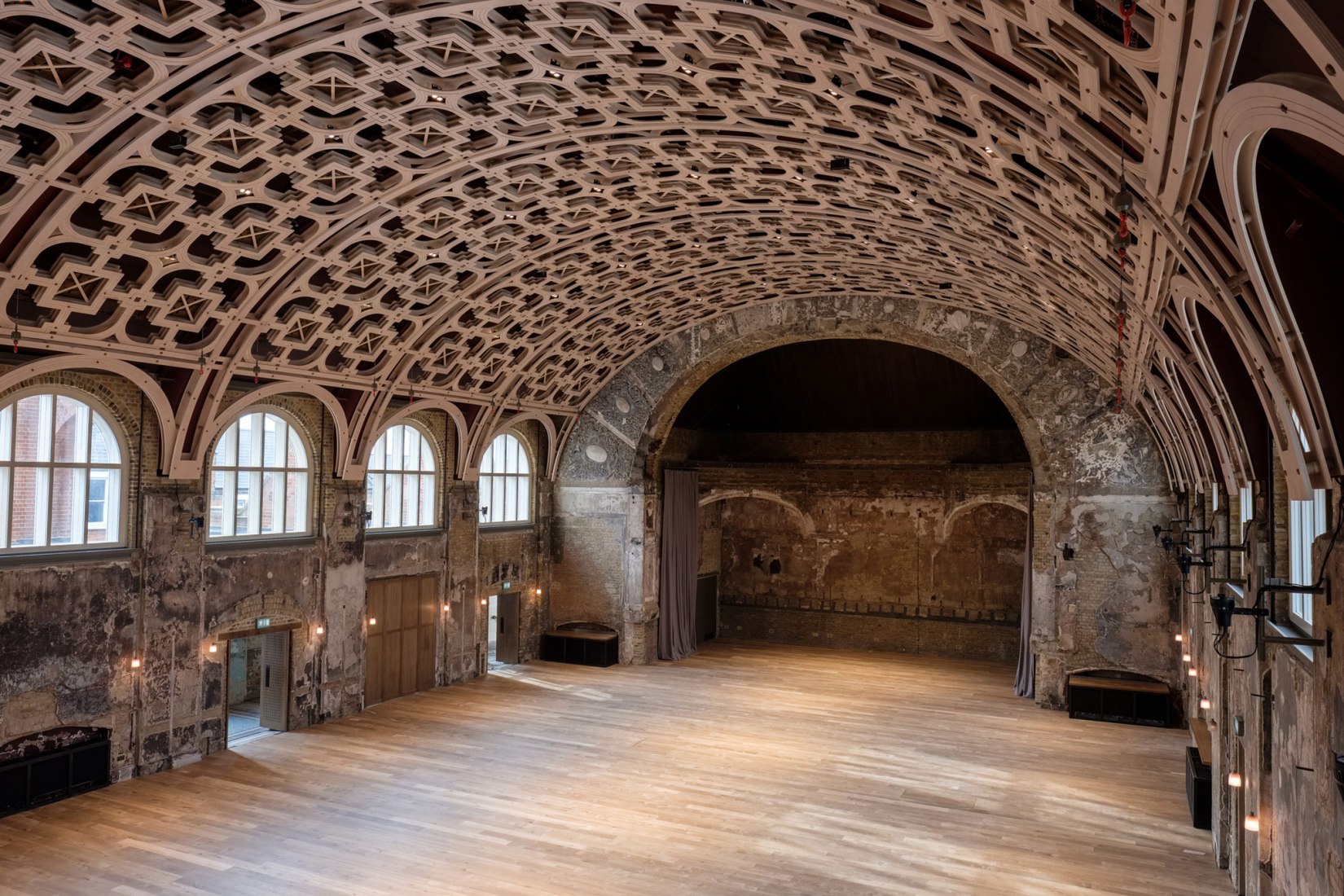 Centro de las Artes Battersea por Haworth Tompkins. Fotografía por Fred Howarth.