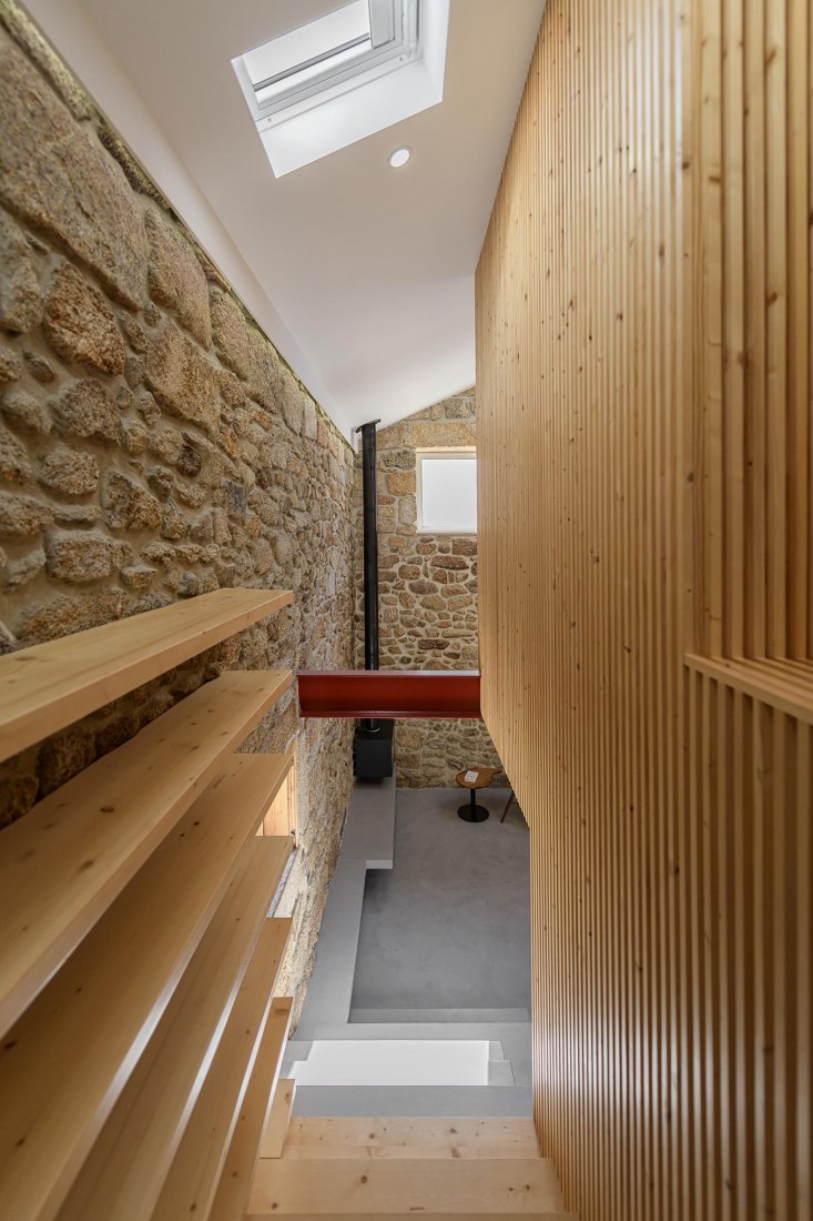 Rural House by HBG Architects. Photograph by Ricardo Oliveira Alves