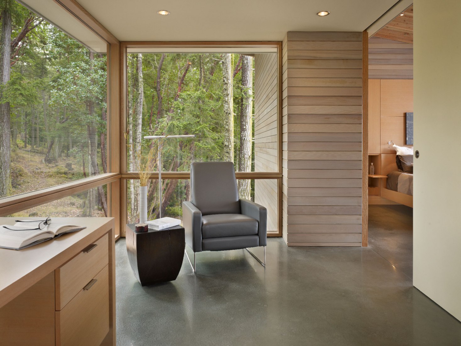 Suncrest por Heliotrope Architects. Fotografía por Ben Schneider